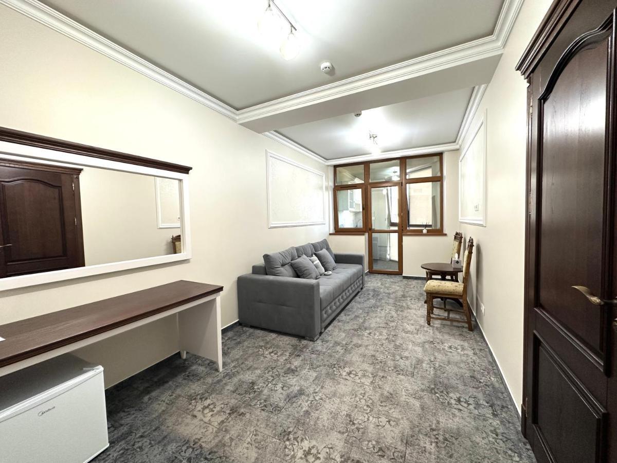 Villa Acaem Kiszyniów Zewnętrze zdjęcie